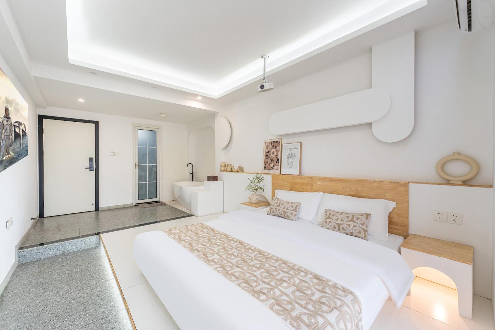 Lsles Designer River View *