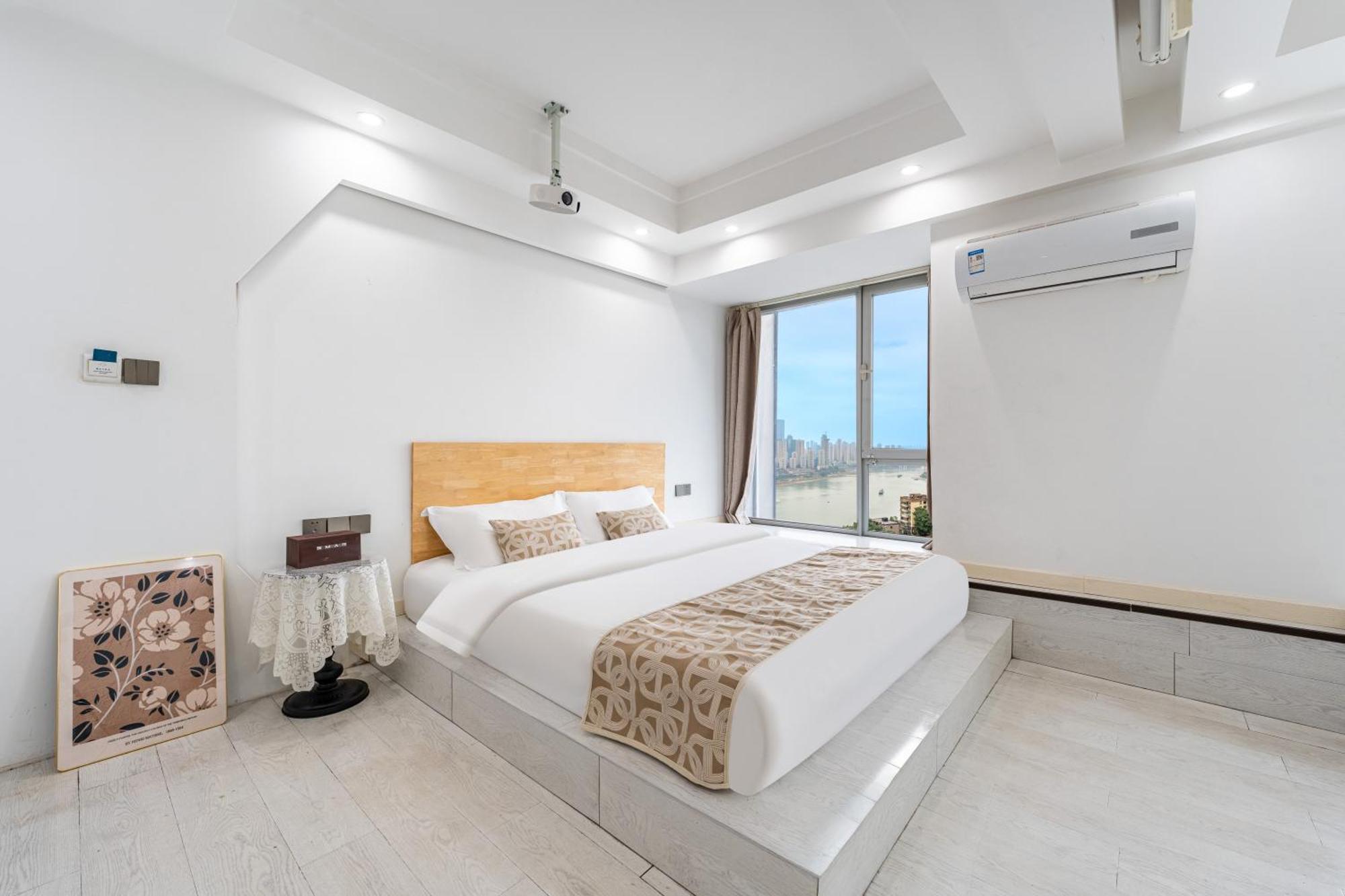 Lsles Designer River View Chongqing