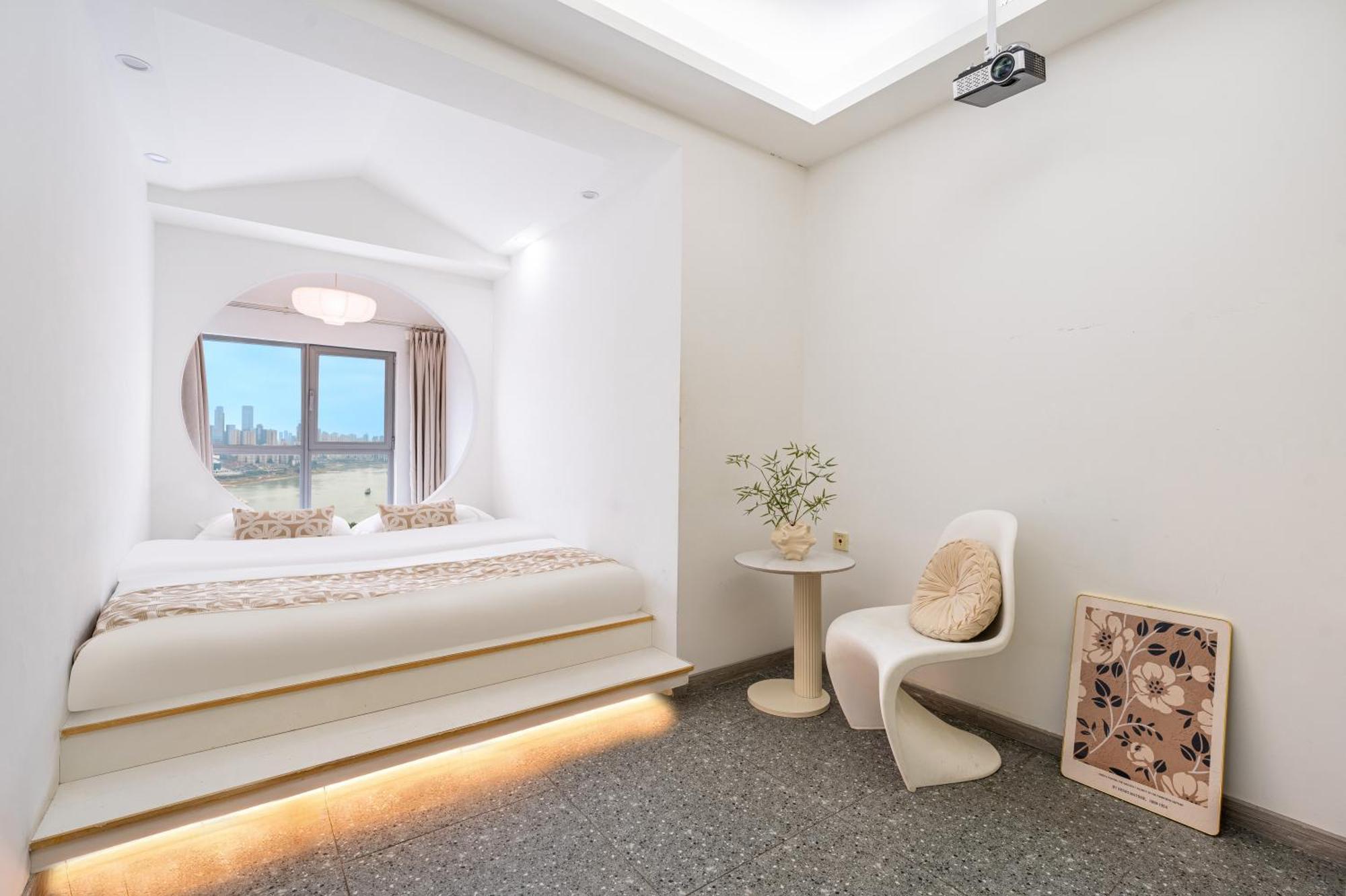 Lsles Designer River View *