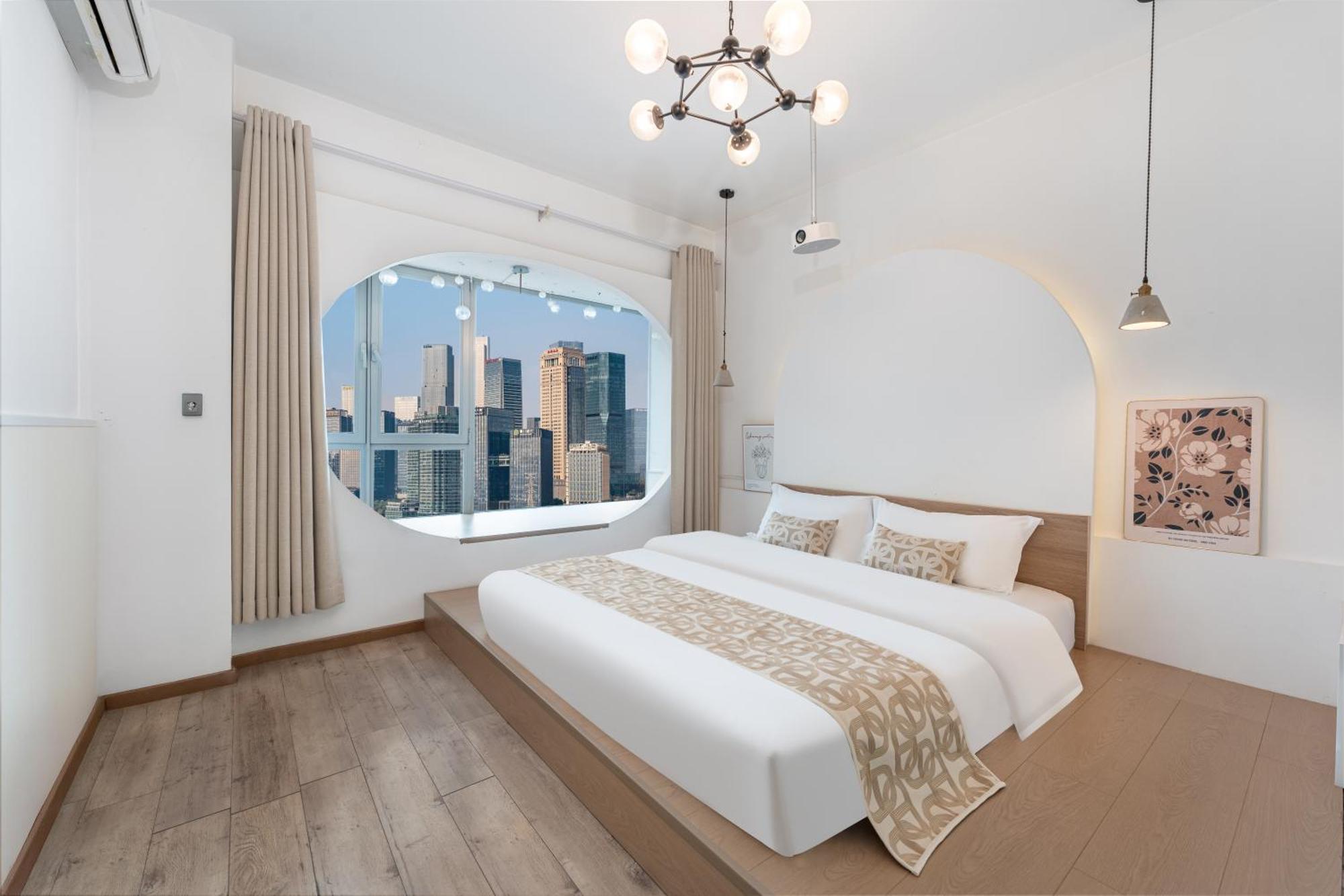 Apartment Lsles Designer River View